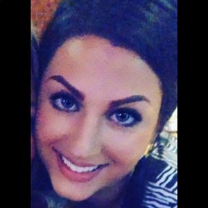 Meet your Posher, Victoria